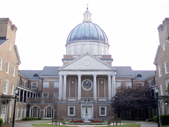 Hodges Chapel Outside