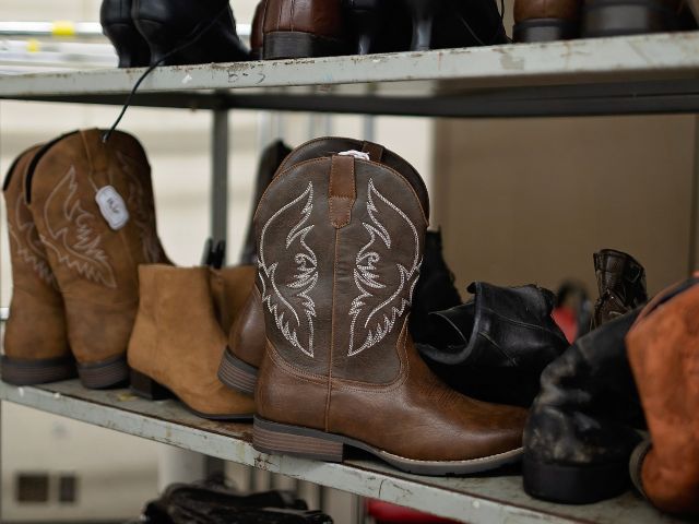 Oklahoma Costume Details 