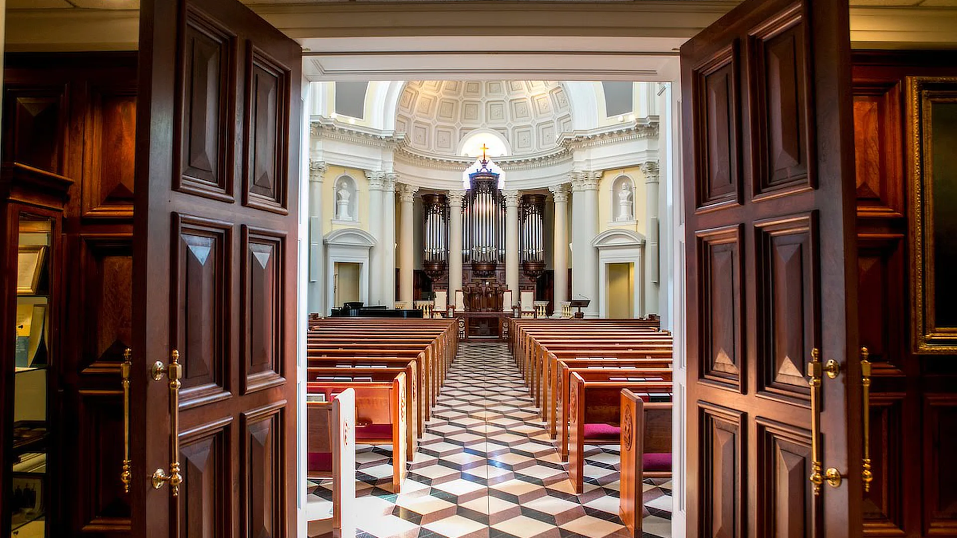 Andrews Gerow Hodges Chapel View from lobby