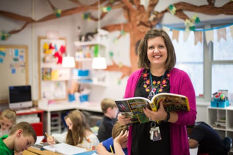 Heather Hurt in her classroom AB11180335