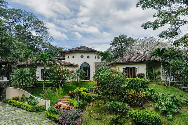 Finca de Samford Front of House