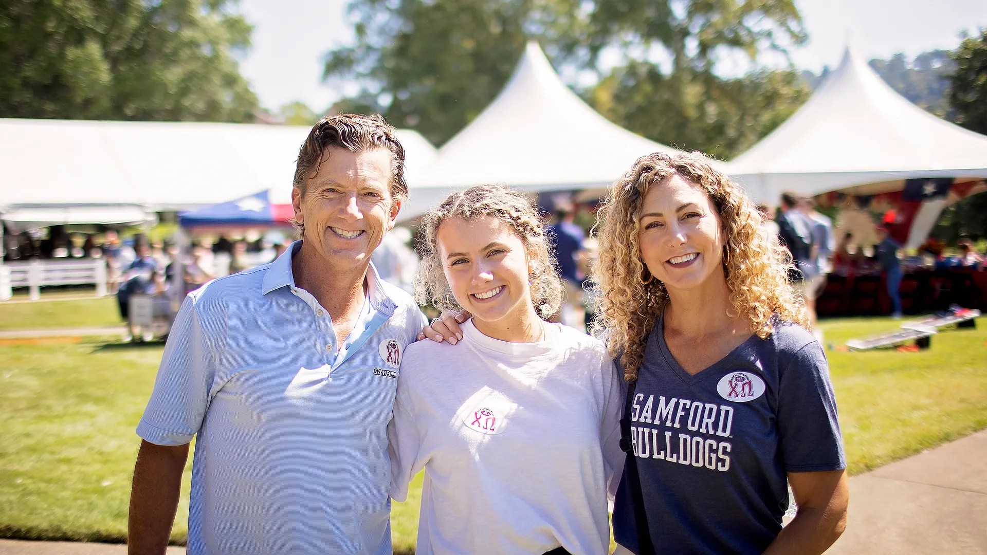 parent weekend parents with daughter DR92422040