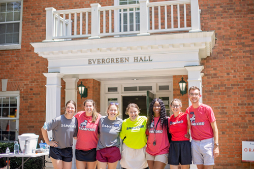 move in day helpers